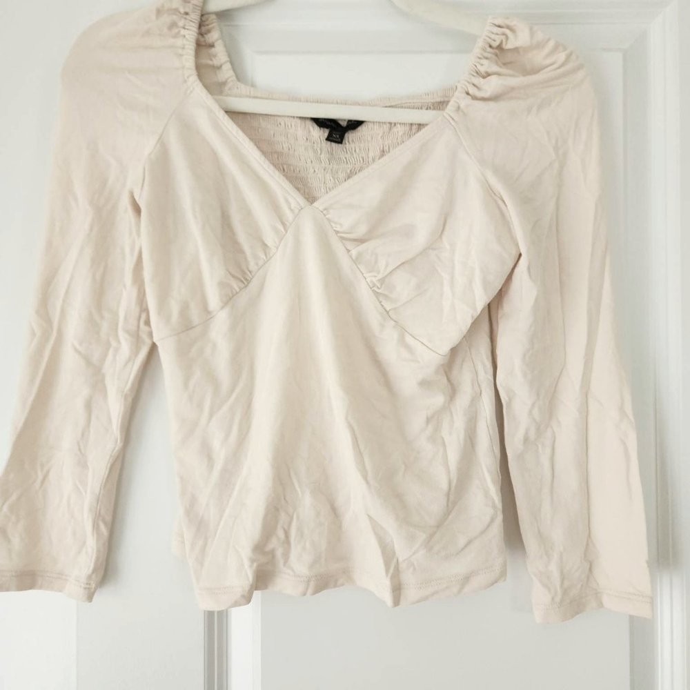 NWOT Banana Republic Cream Mid Sleeve Women's Petite Top